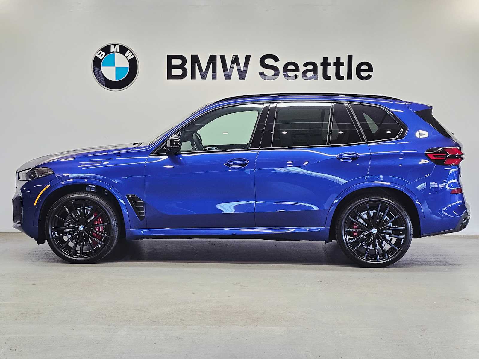 Thumbnail: 2026 BMW X5 - 3