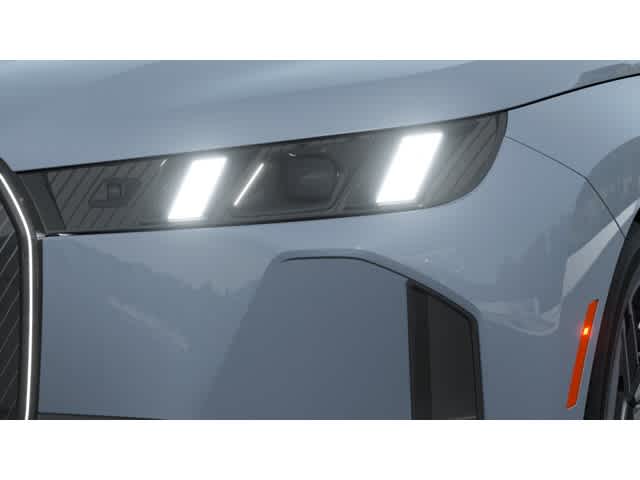 Thumbnail: 2026 BMW iX - 6