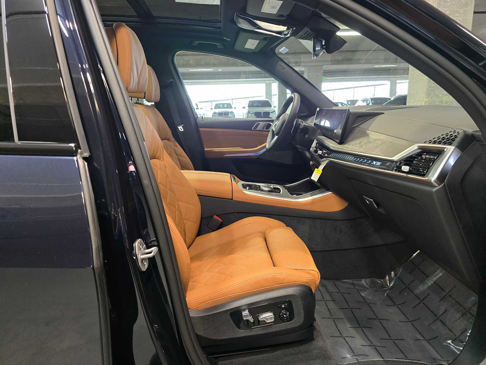 Thumbnail: 2026 BMW X5 - 31