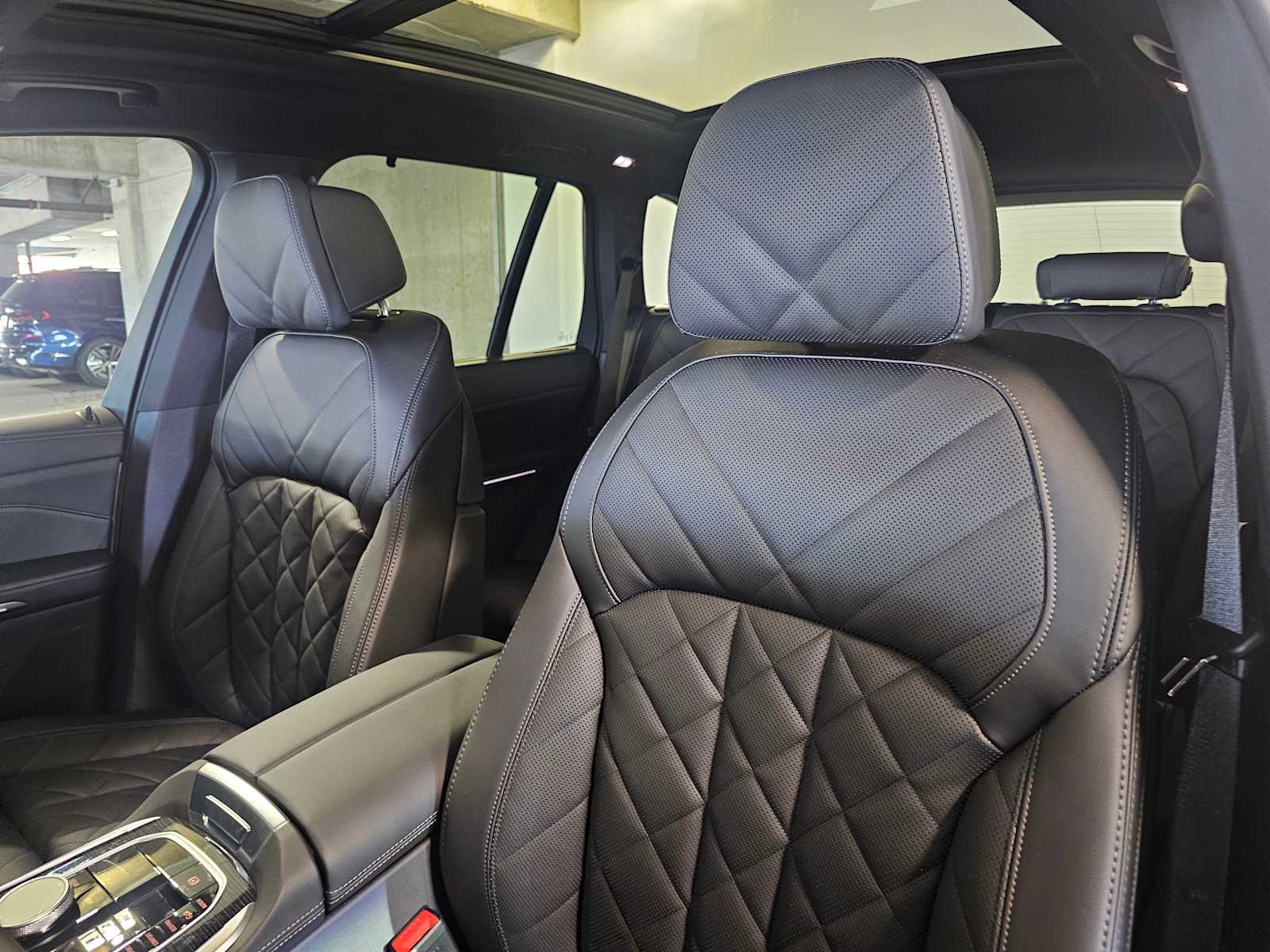 Thumbnail: 2026 BMW X5 - 33