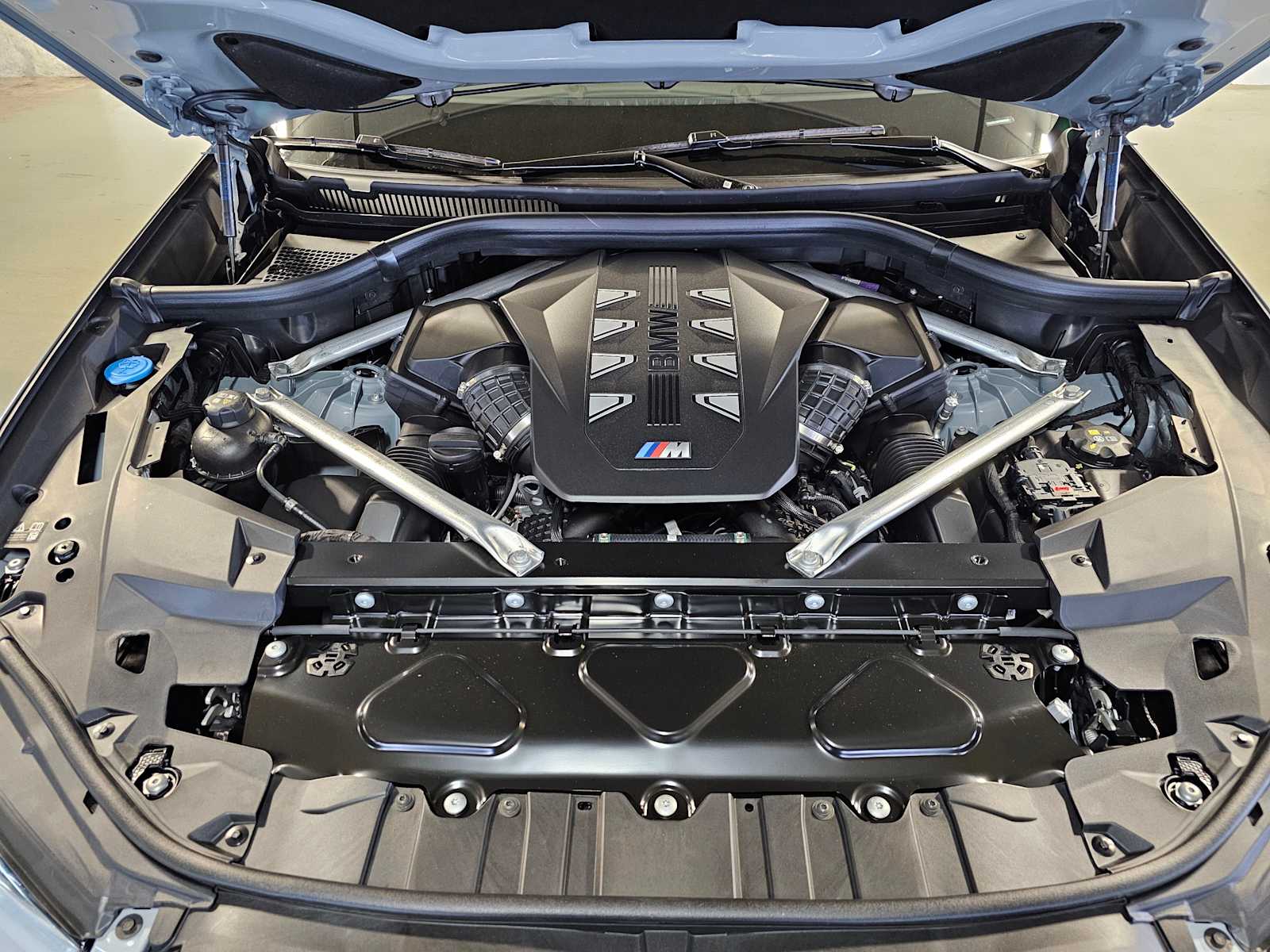 Thumbnail: 2026 BMW X6 - 9