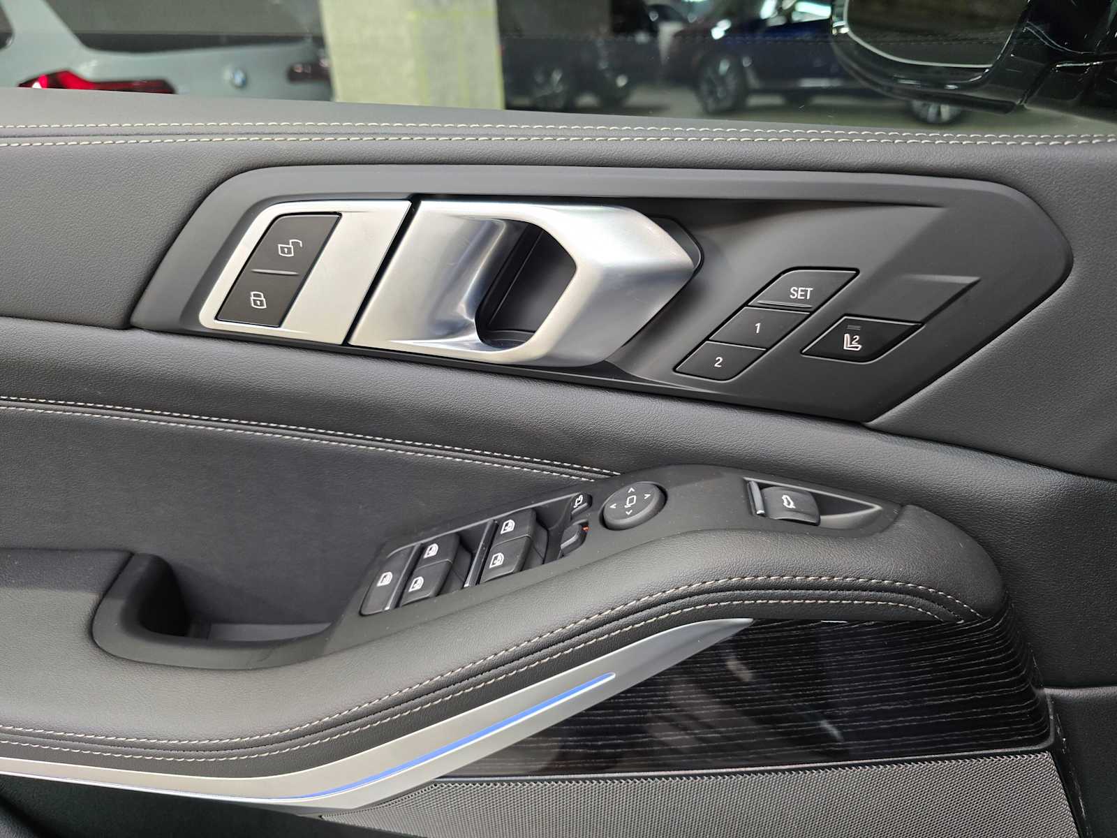 Thumbnail: 2026 BMW X5 - 21