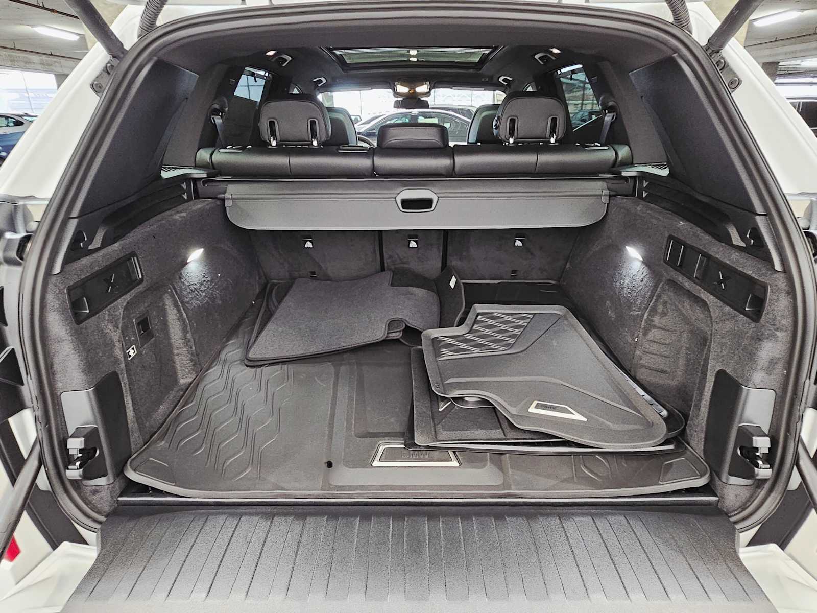 Thumbnail: 2026 BMW X5 - 28