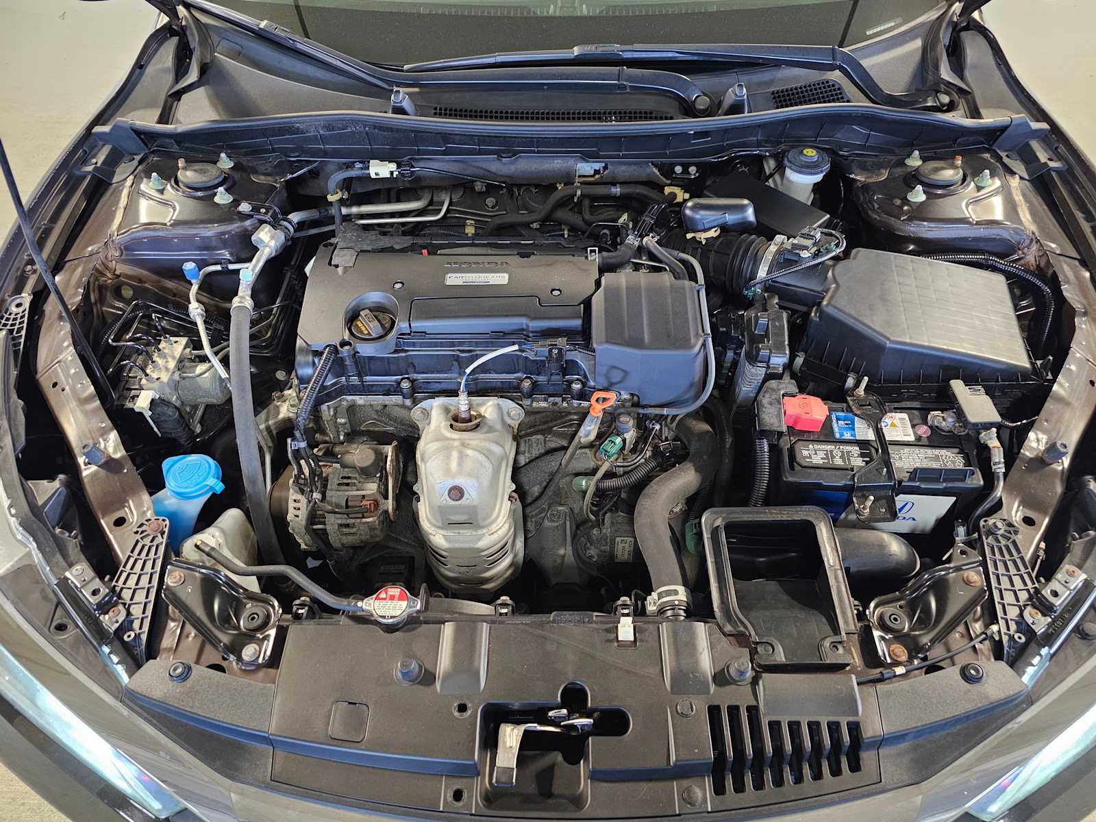 Thumbnail: 2016 Honda Accord - 9