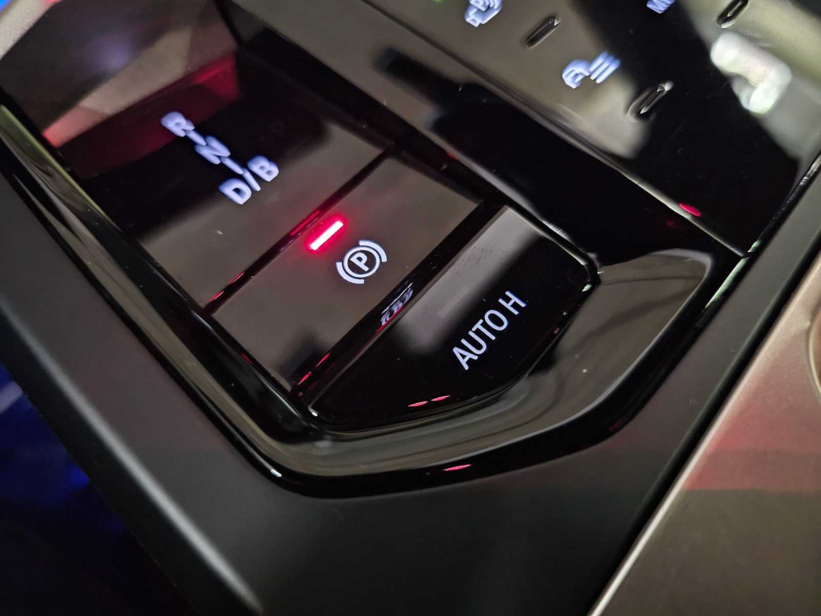 Thumbnail: 2024 BMW iX - 22