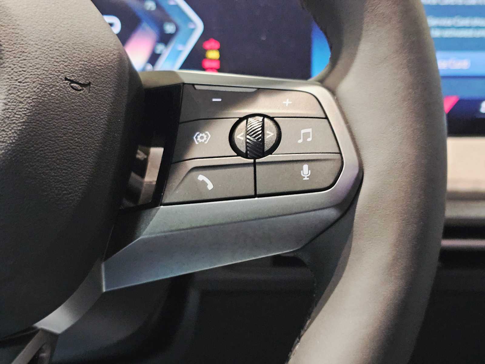 Thumbnail: 2026 BMW iX - 12