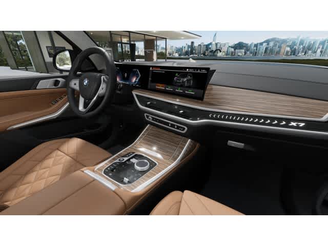 Thumbnail: 2026 BMW X7 - 14