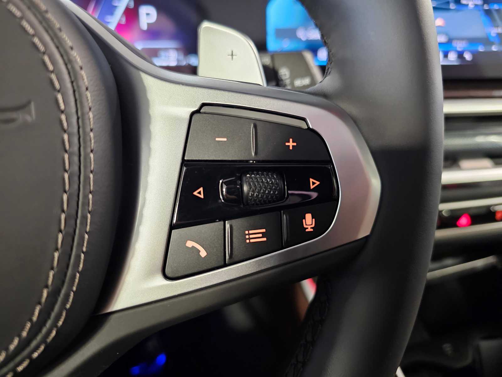 Thumbnail: 2026 BMW X5 - 17