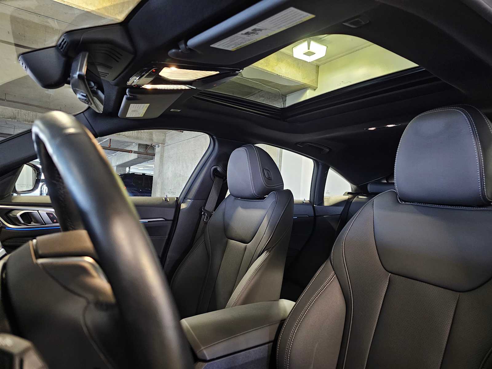 Thumbnail: 2023 BMW i4 - 34