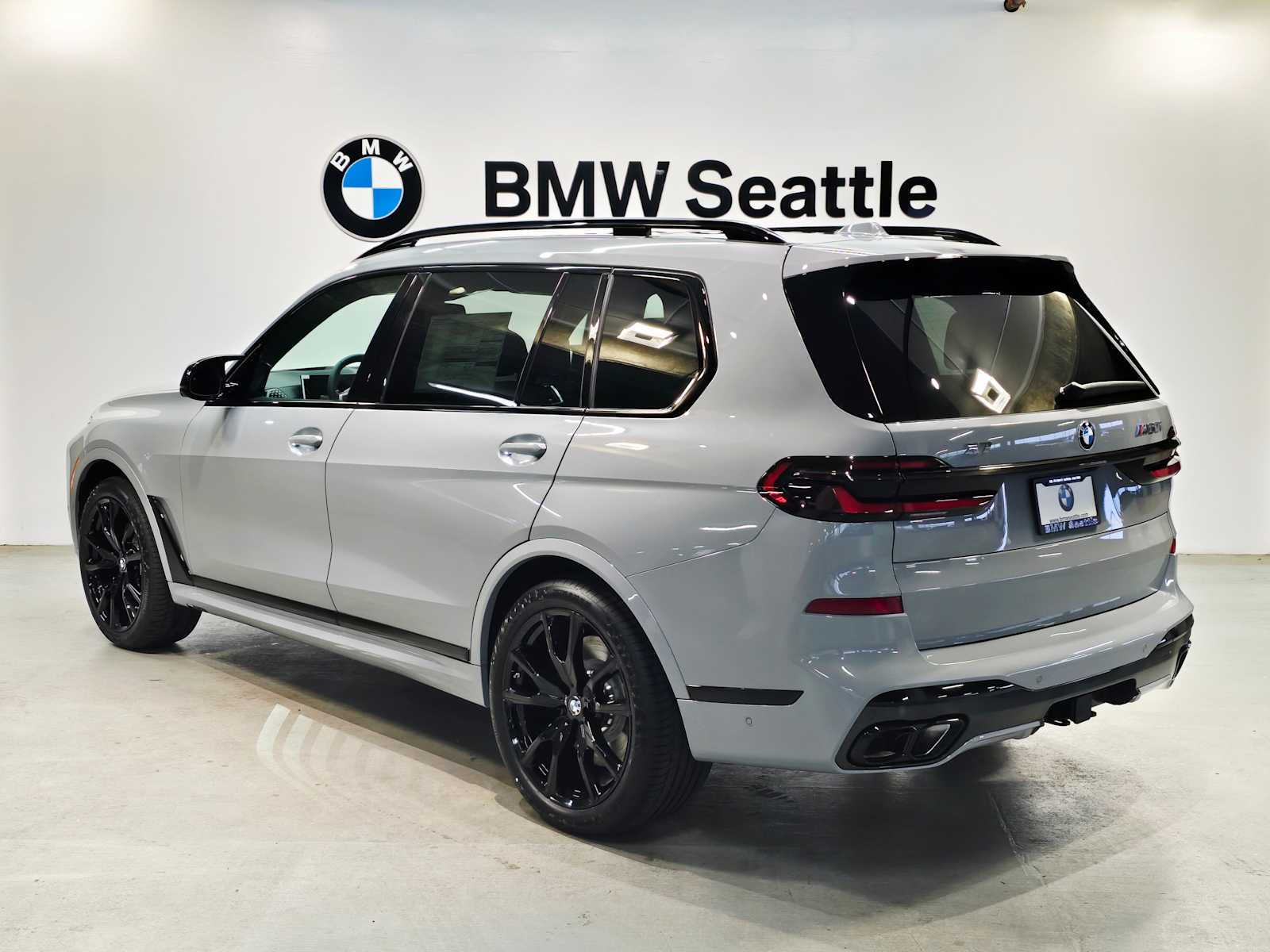 Thumbnail: 2026 BMW X7 - 4