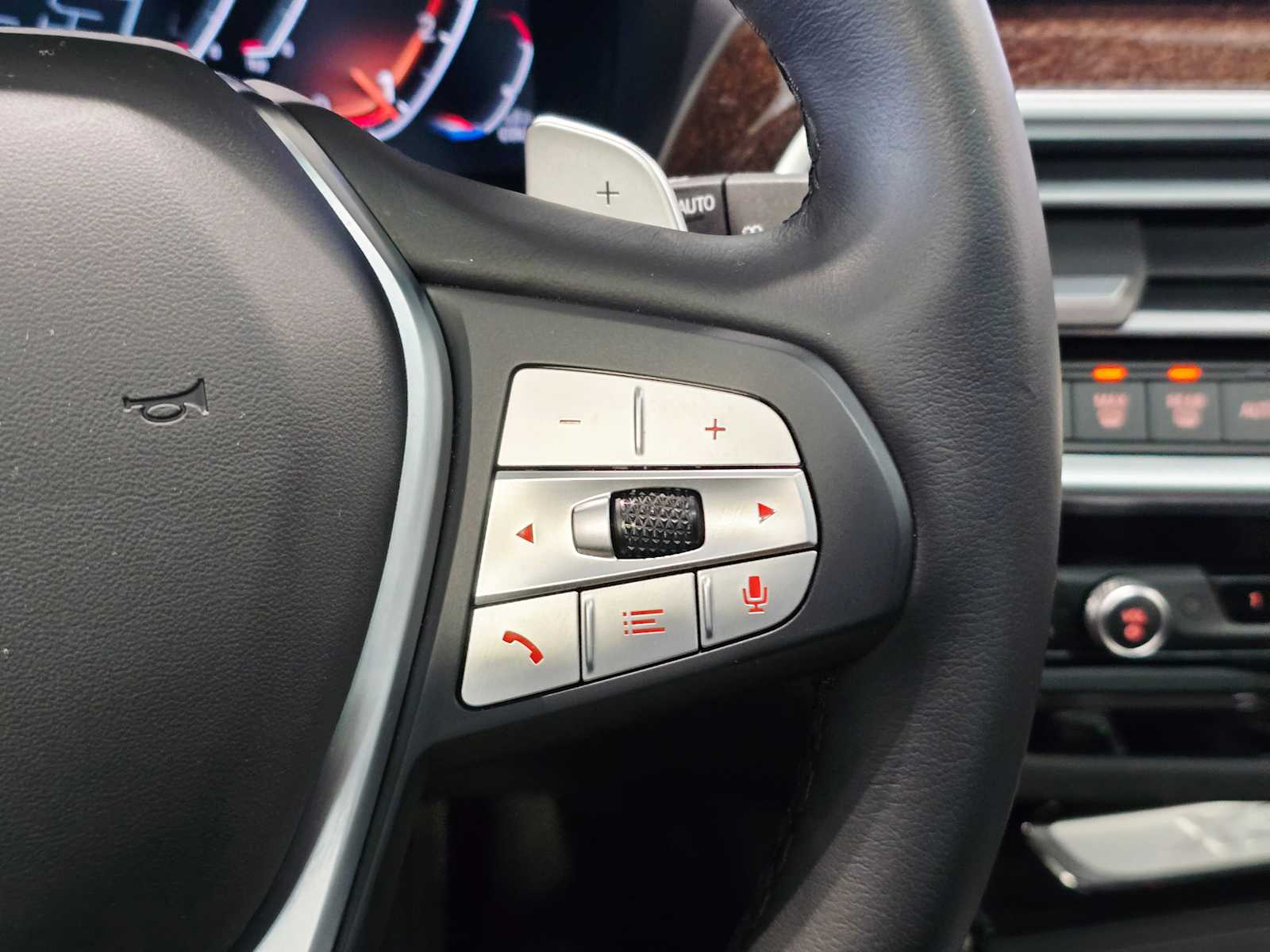 Thumbnail: 2024 BMW X3 - 19