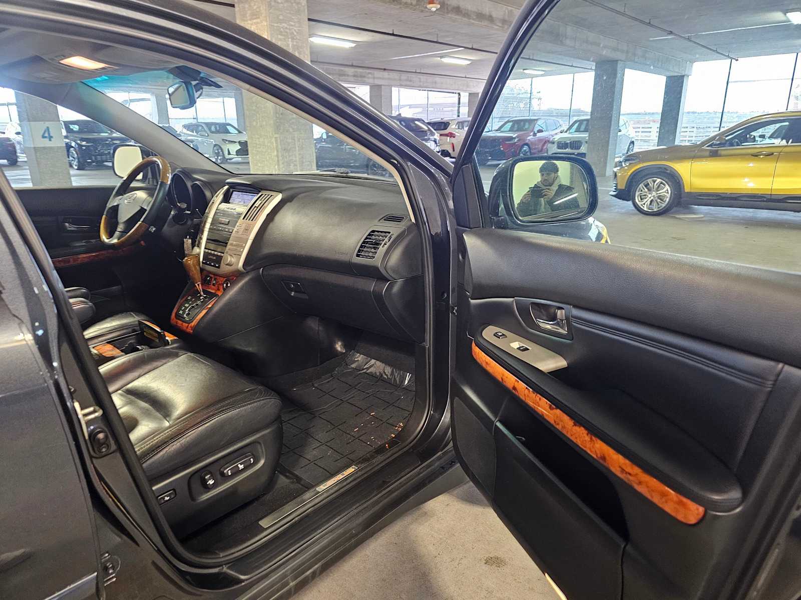 Thumbnail: 2008 Lexus RX - 33