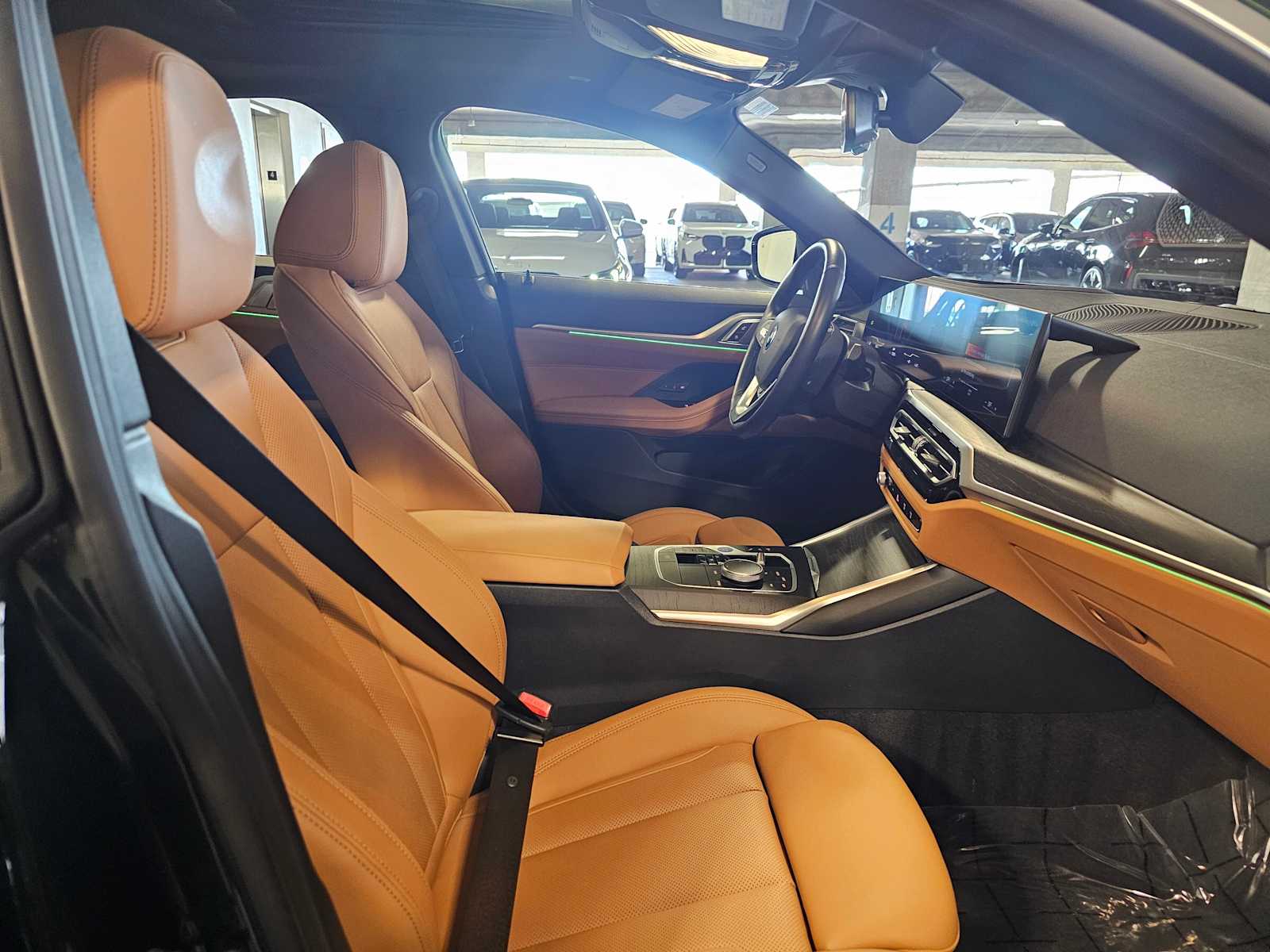 Thumbnail: 2023 BMW i4 - 39