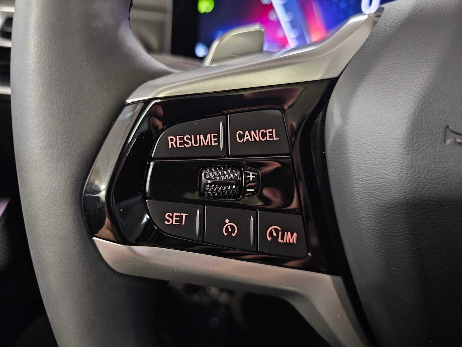 Thumbnail: 2025 BMW 3 Series - 20