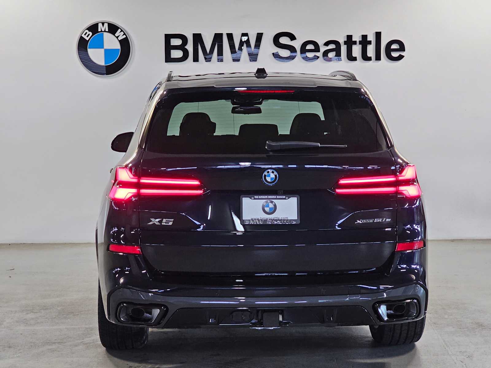 Thumbnail: 2026 BMW X5 - 5