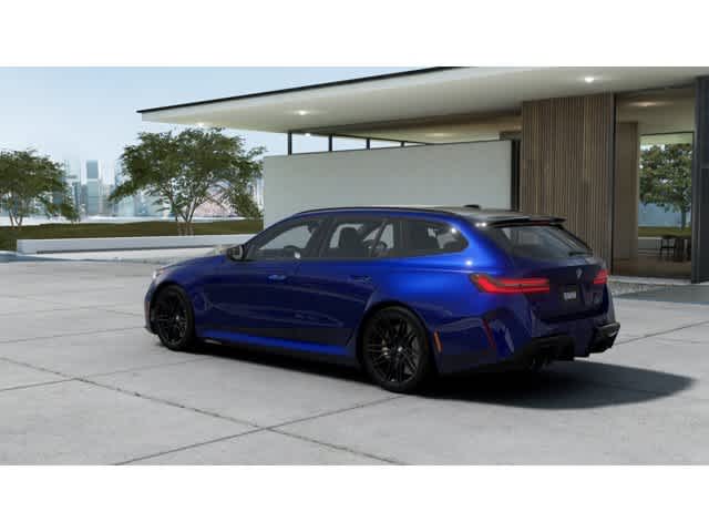 Thumbnail: 2027 BMW M5 - 2