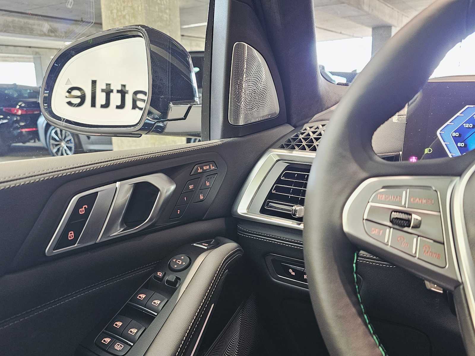 Thumbnail: 2026 BMW X7 - 22