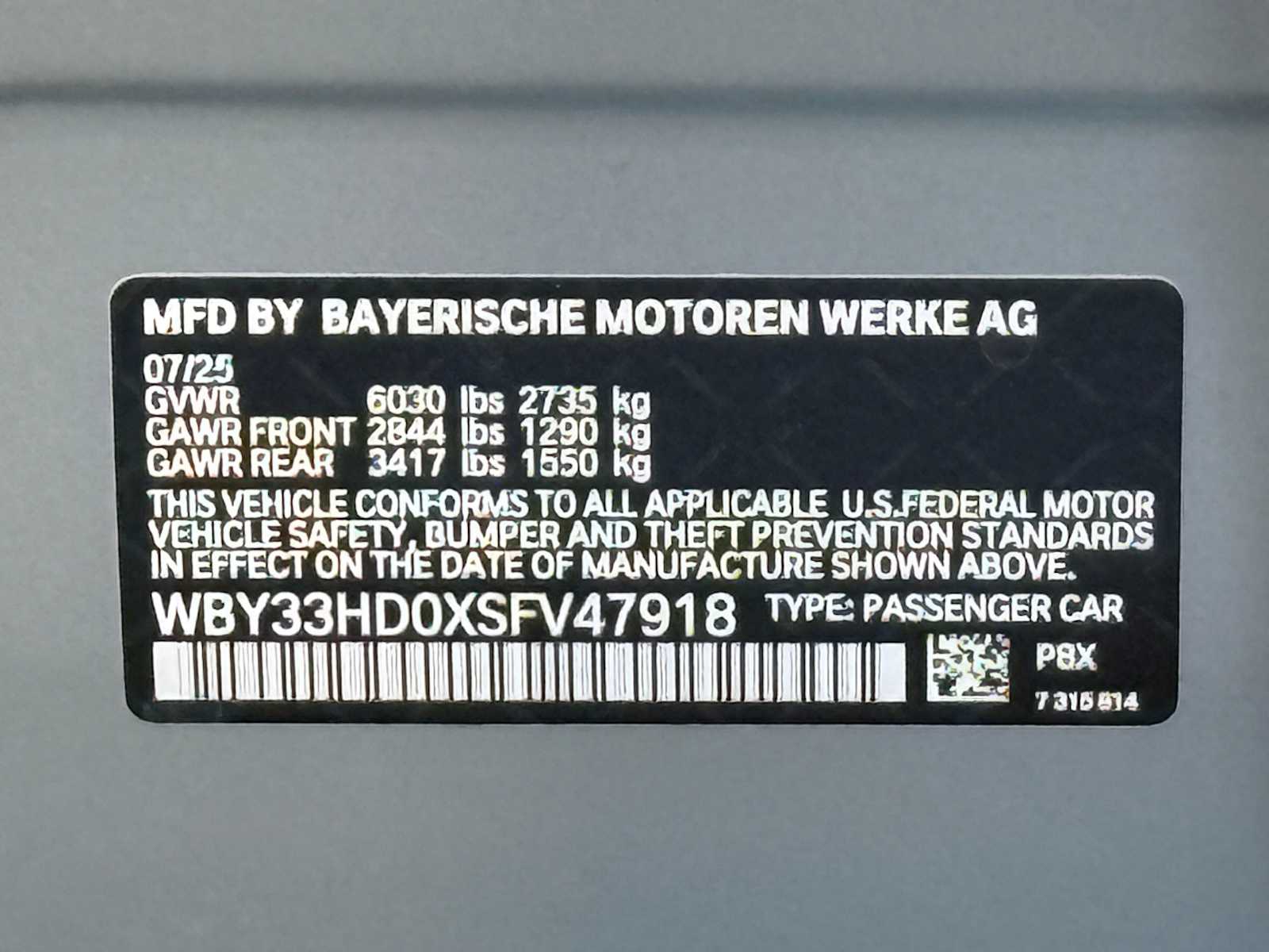 Thumbnail: 2025 BMW i4 - 29