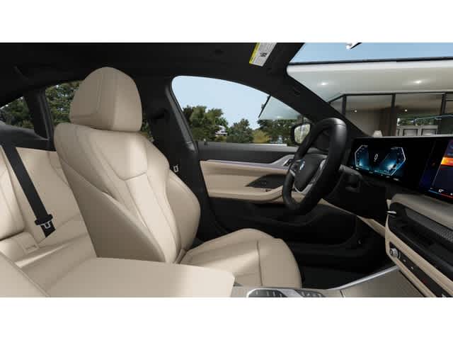 Thumbnail: 2025 BMW i4 - 9