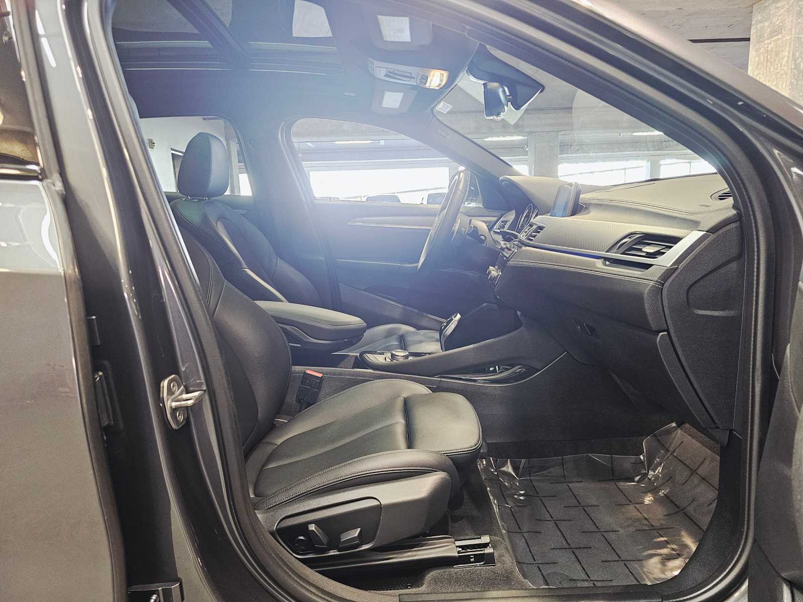 Thumbnail: 2019 BMW X2 - 27