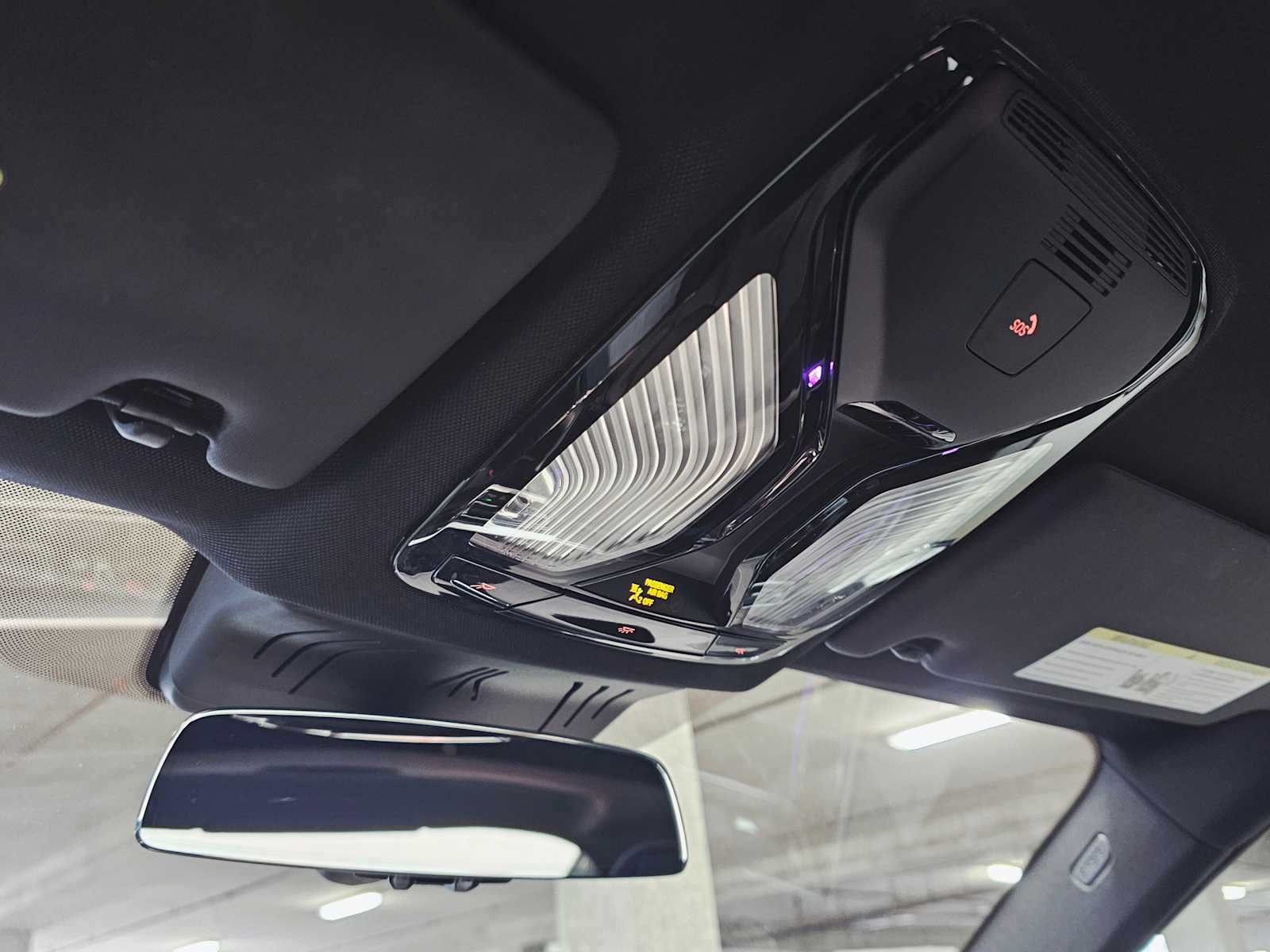 Thumbnail: 2021 BMW M4 - 21