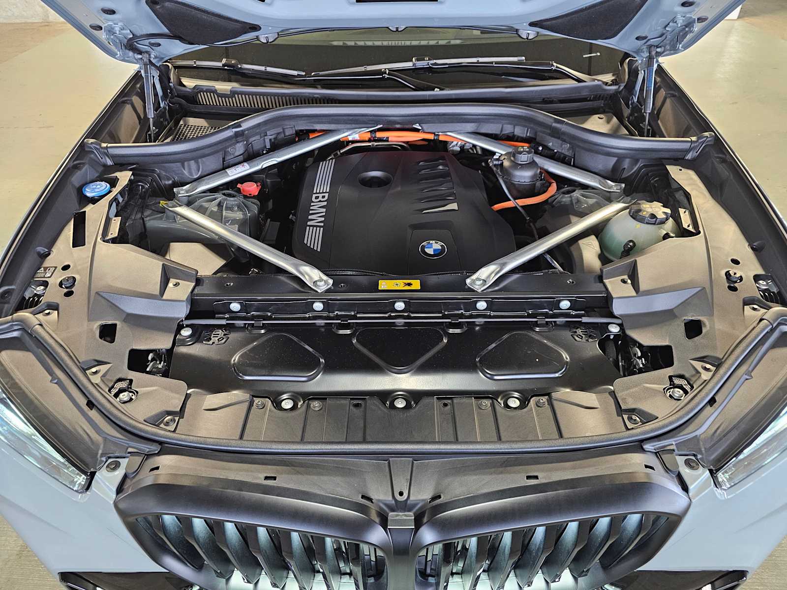 Thumbnail: 2026 BMW X5 - 10