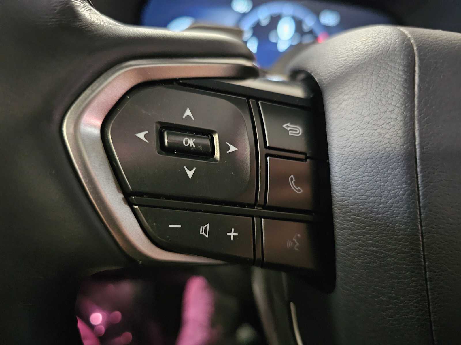 Thumbnail: 2024 Lexus GX - 21