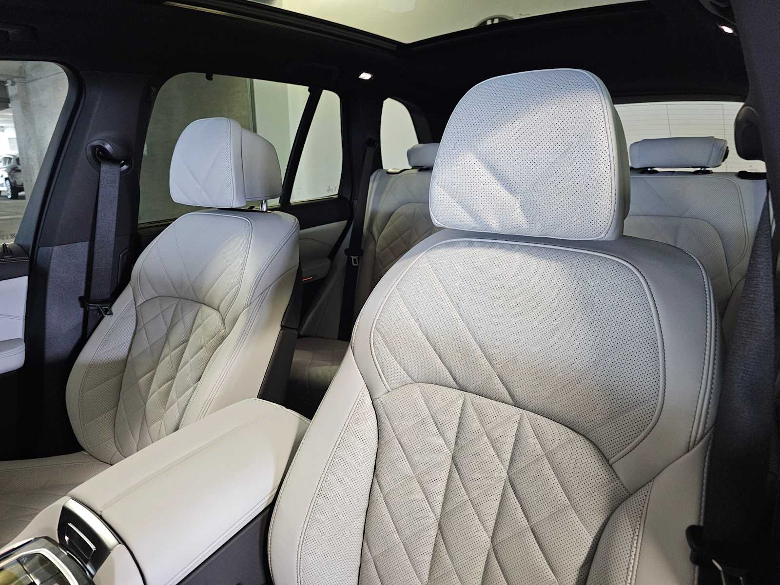 Thumbnail: 2026 BMW X5 - 34