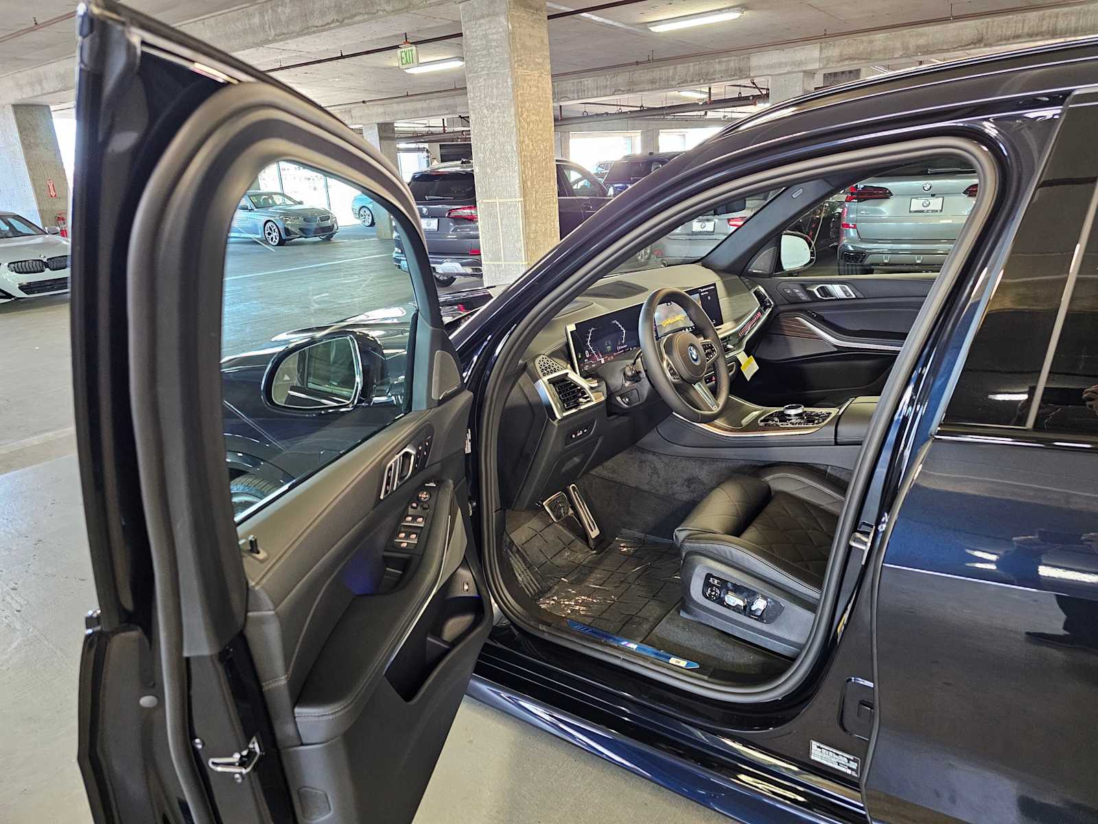 Thumbnail: 2026 BMW X5 - 30