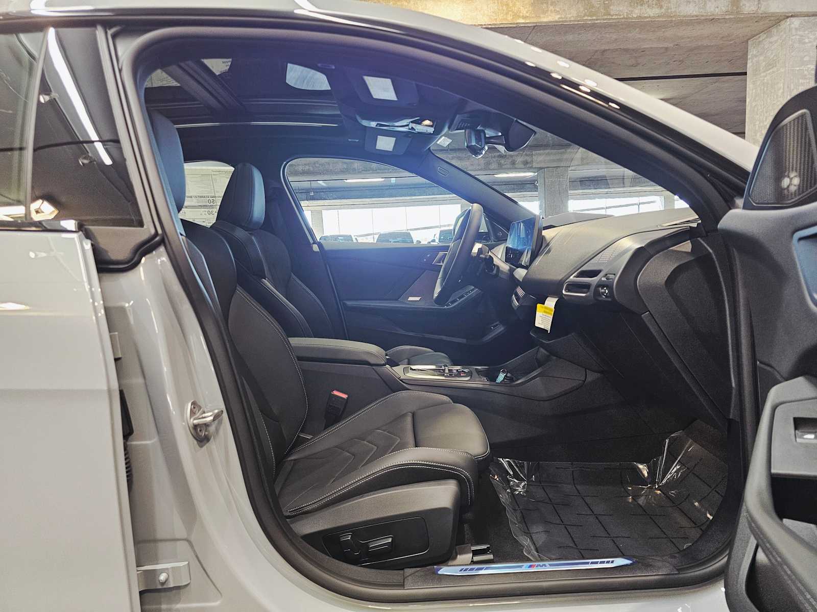 Thumbnail: 2025 BMW 2 Series - 27