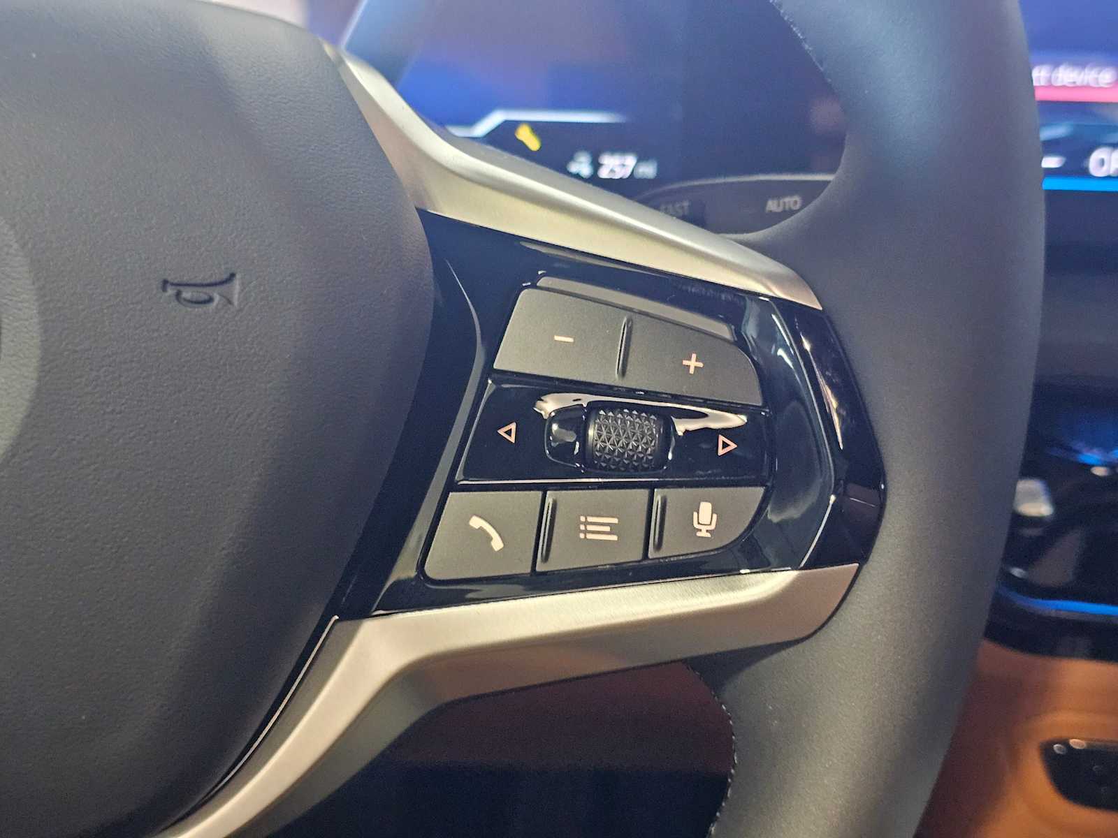 Thumbnail: 2026 BMW i4 - 16