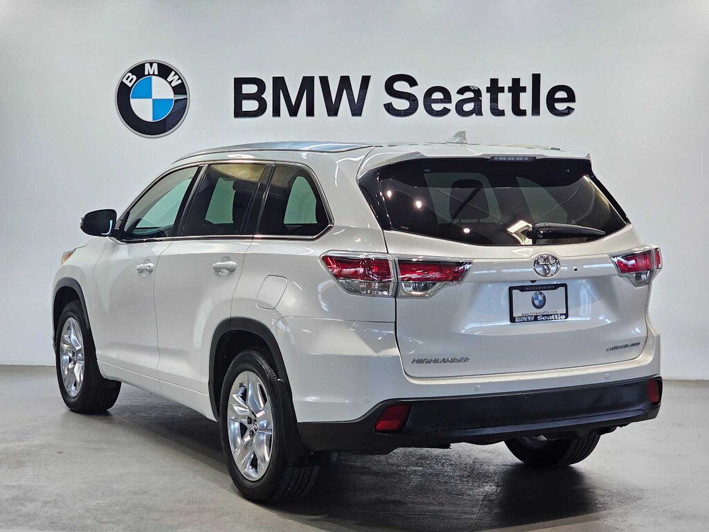 Used 2016 Toyota Highlander Limited Platinum V6 SUV