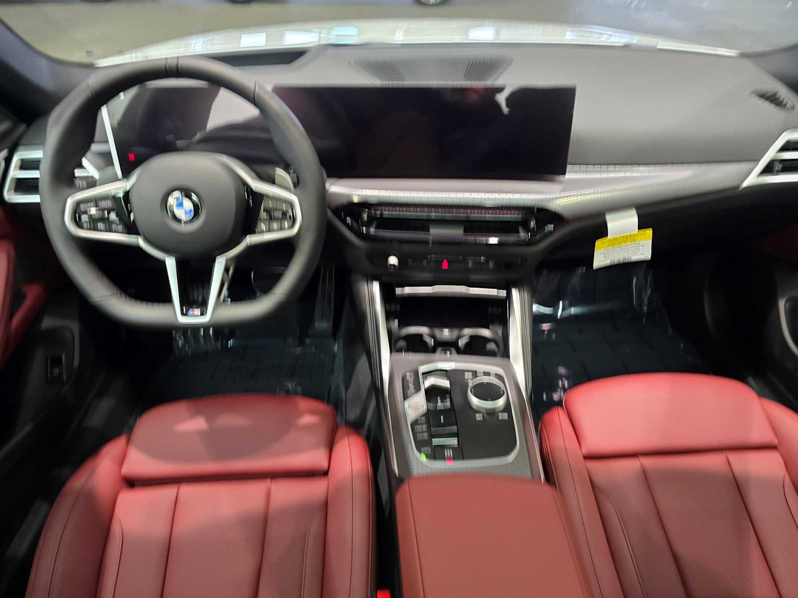 Thumbnail: 2026 BMW 4 Series - 10