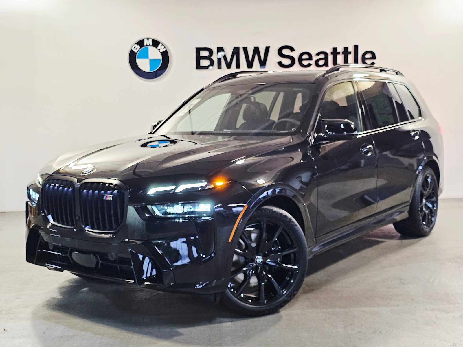 Thumbnail: 2026 BMW X7 - 1