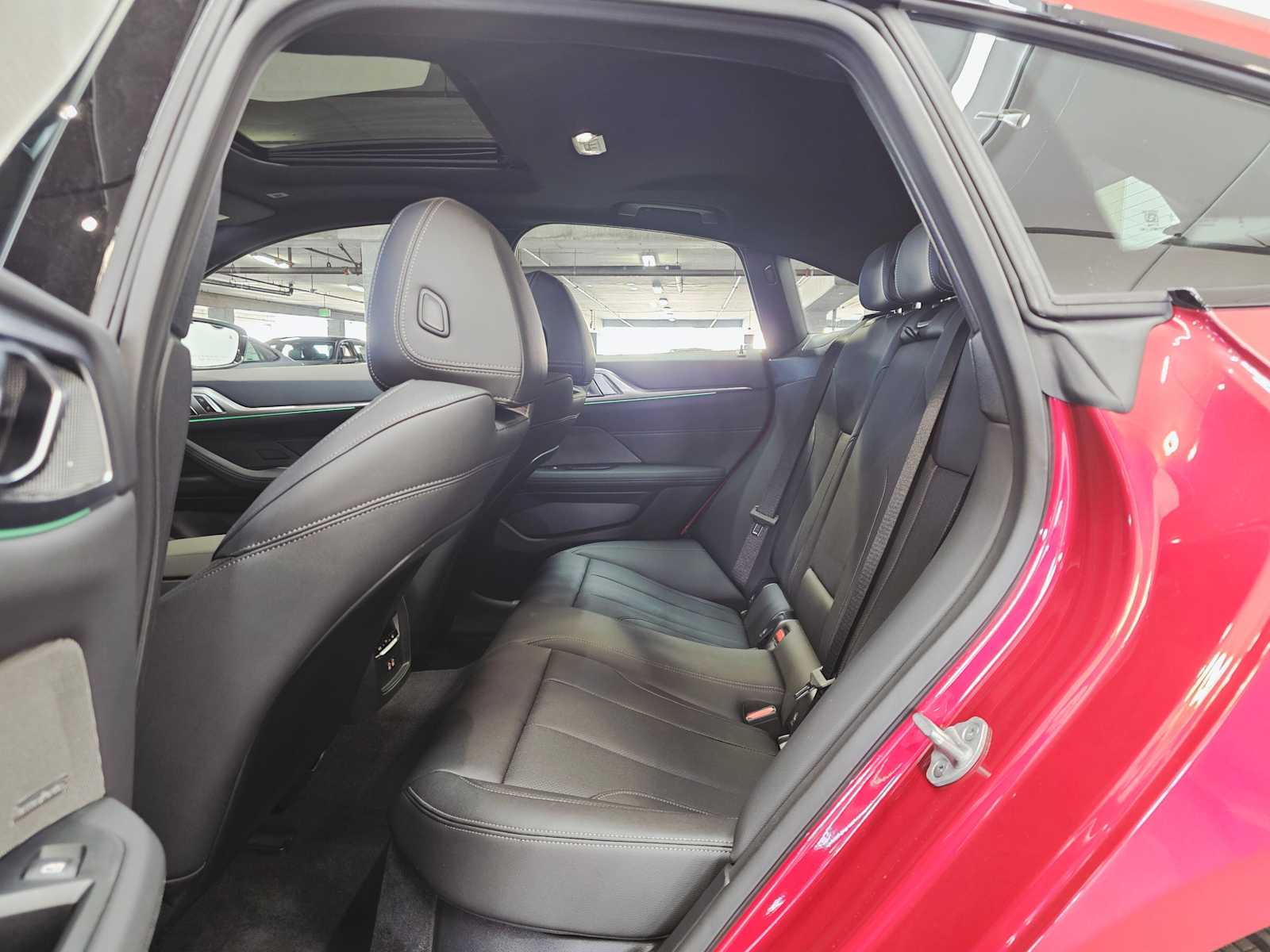 Thumbnail: 2025 BMW i4 - 25