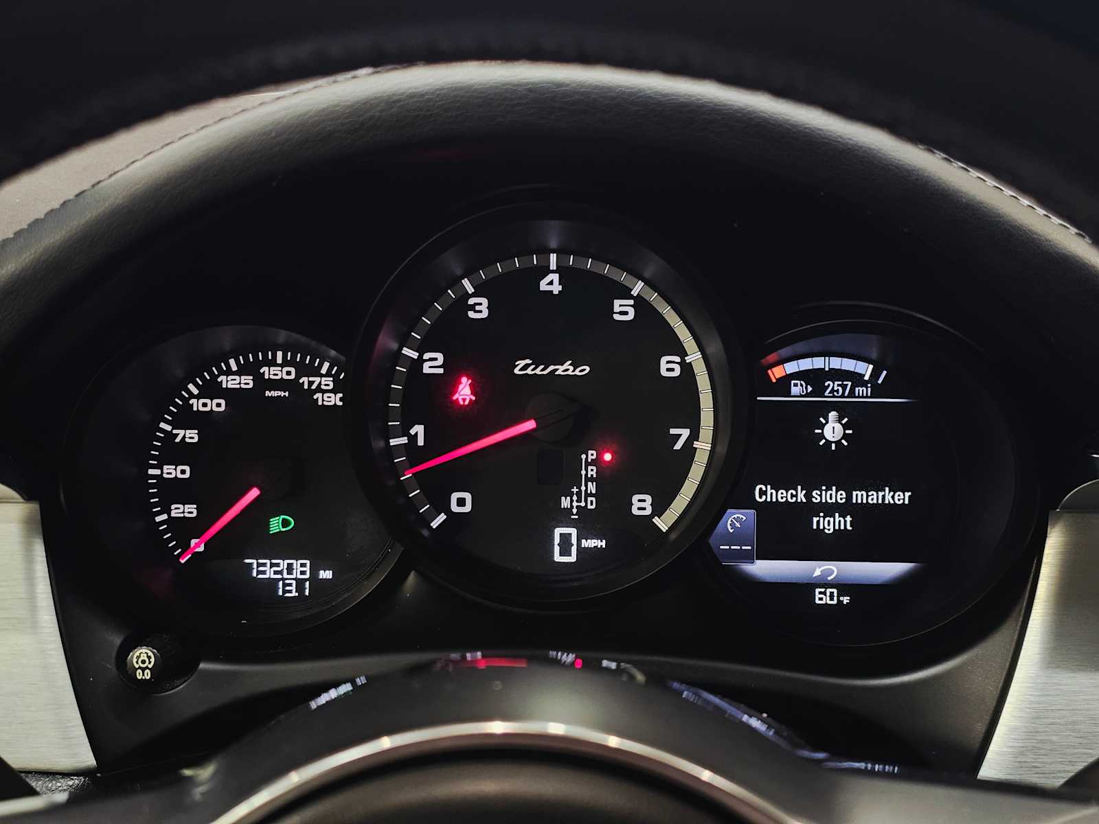 Thumbnail: 2016 Porsche Macan - 13