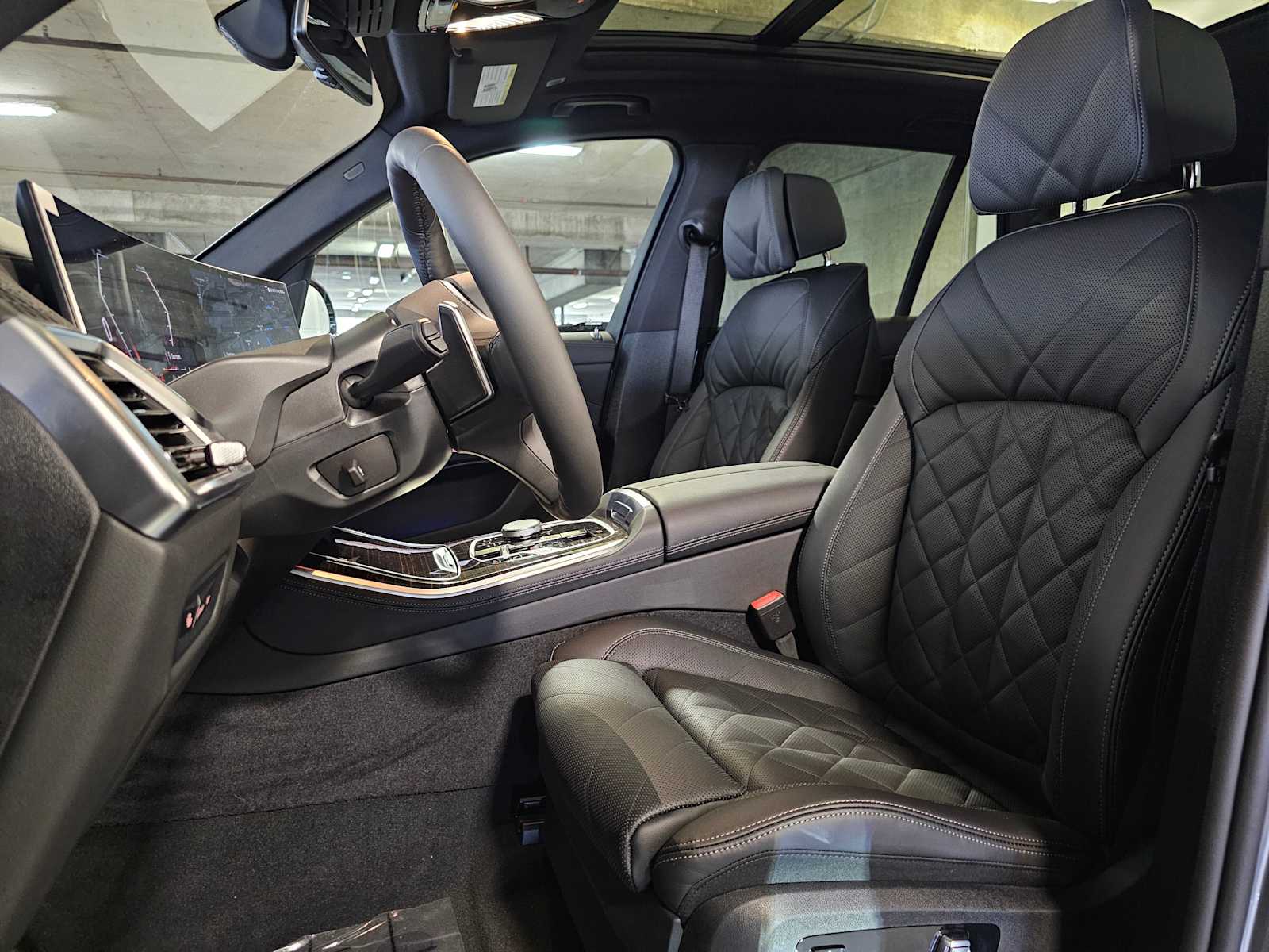 Thumbnail: 2026 BMW X5 - 30