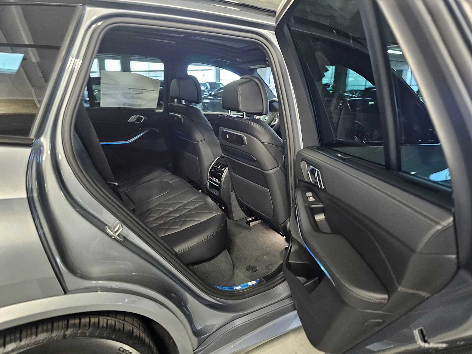 Thumbnail: 2026 BMW X5 - 39