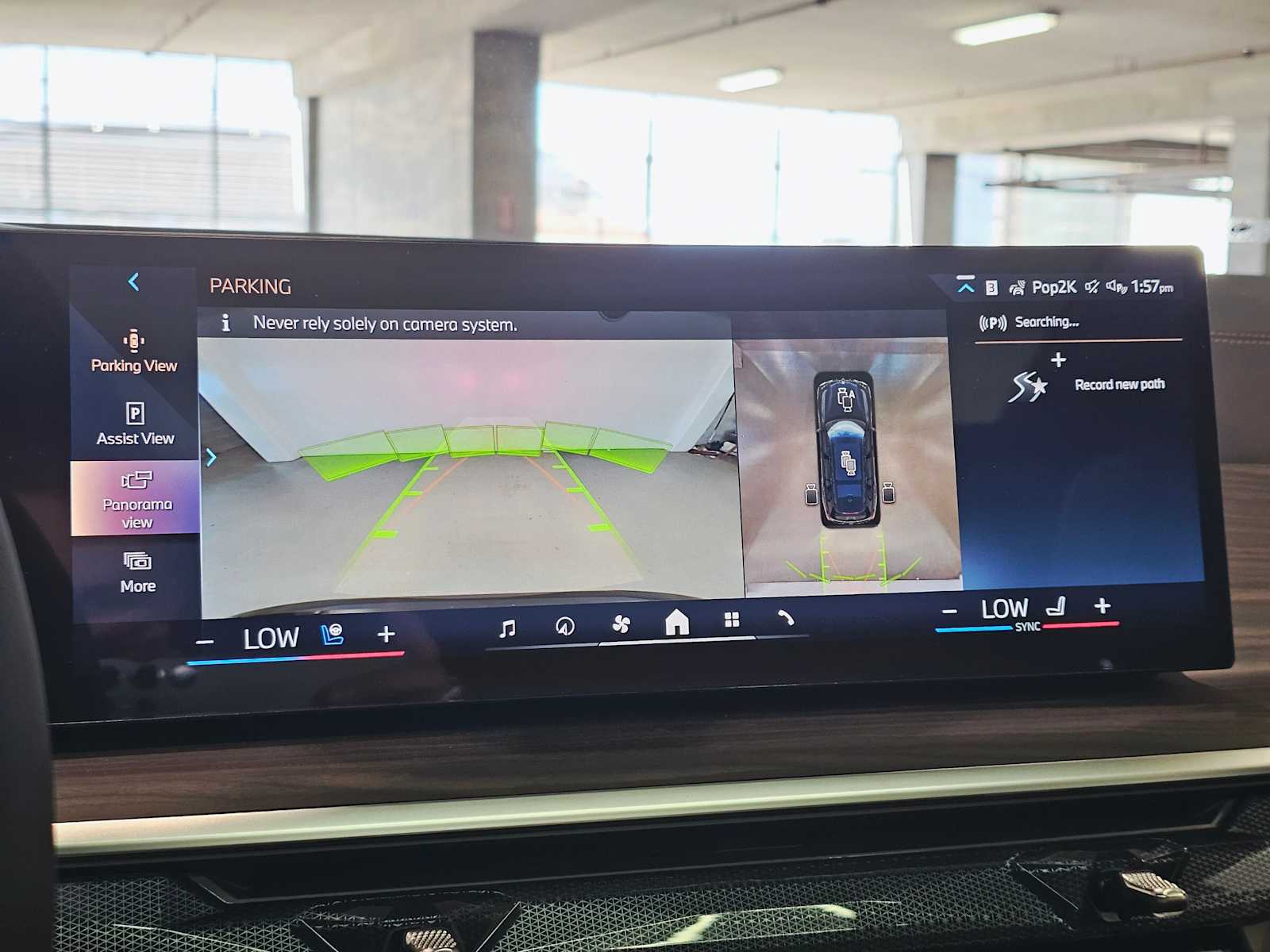 Thumbnail: 2026 BMW X7 - 13