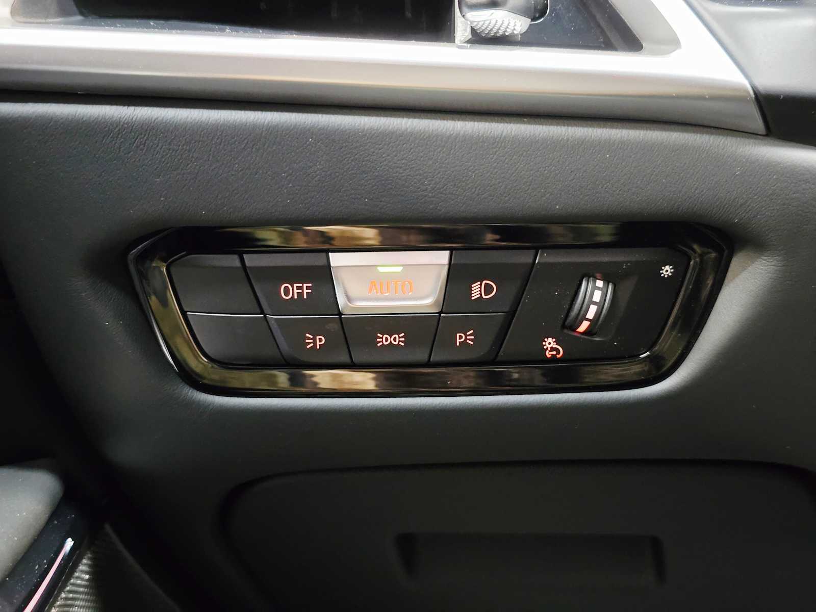 Thumbnail: 2026 BMW M3 - 20