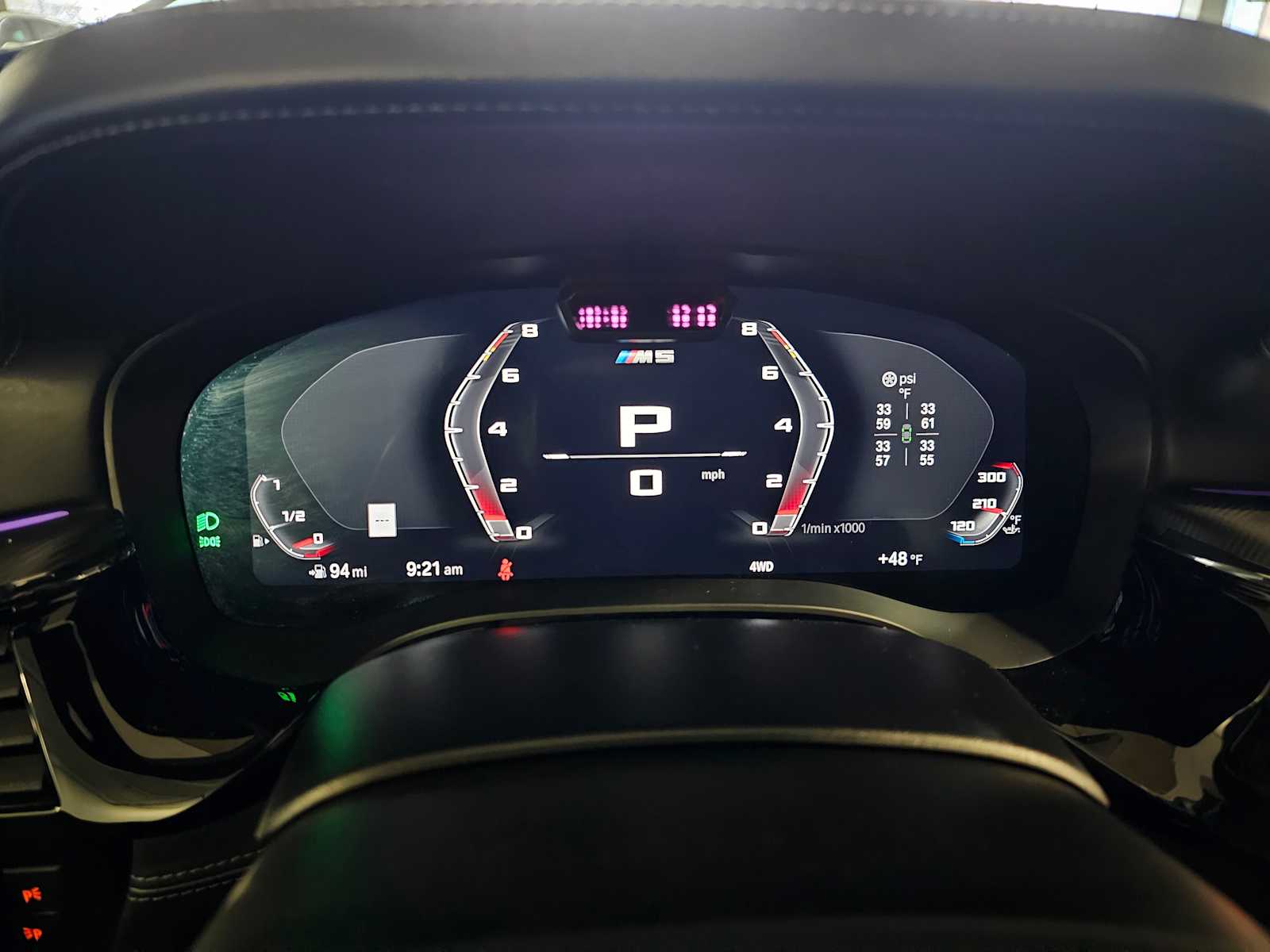 Thumbnail: 2021 BMW M5 - 11