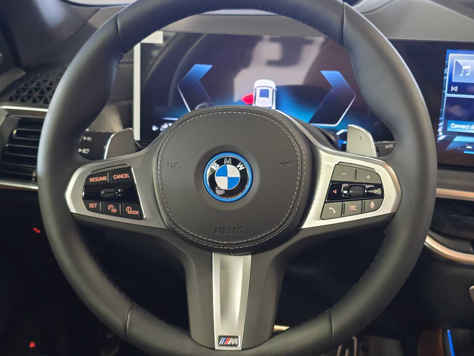 Thumbnail: 2026 BMW X5 - 11