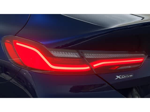 Thumbnail: 2026 BMW 8 Series - 8