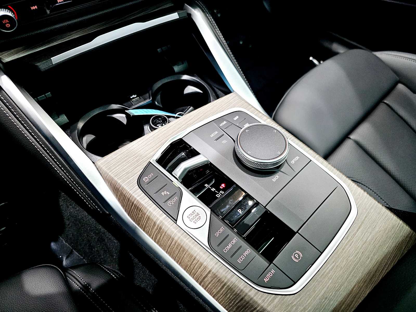 Thumbnail: 2025 BMW 4 Series - 17