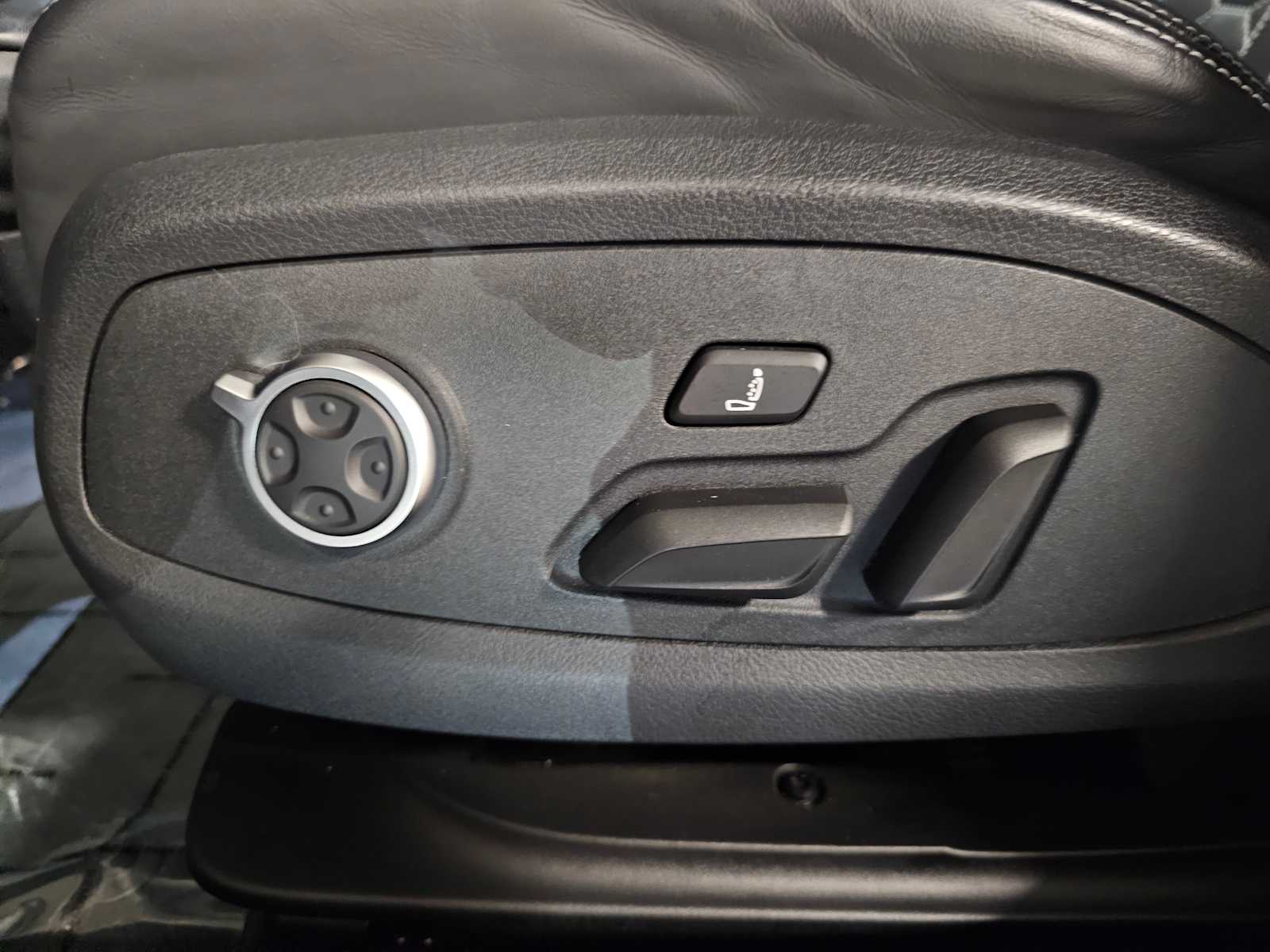 Thumbnail: 2021 Audi RS 5 - 26