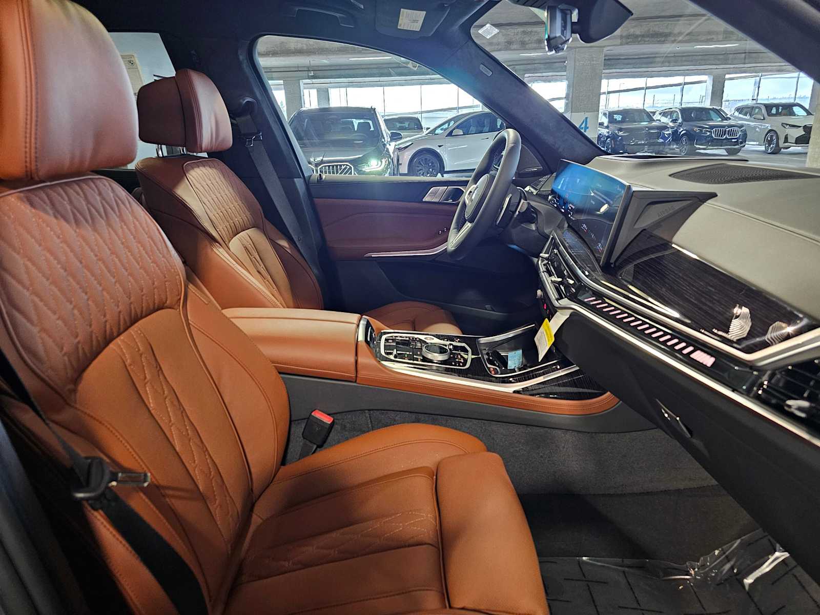 Thumbnail: 2026 BMW X7 - 44