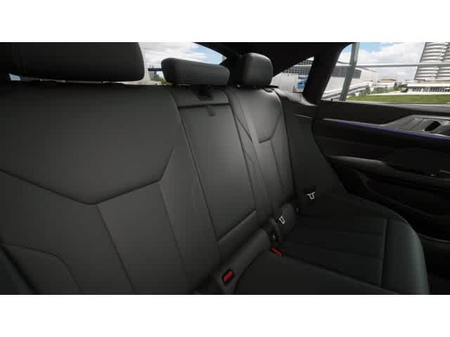 Thumbnail: 2026 BMW i4 - 12