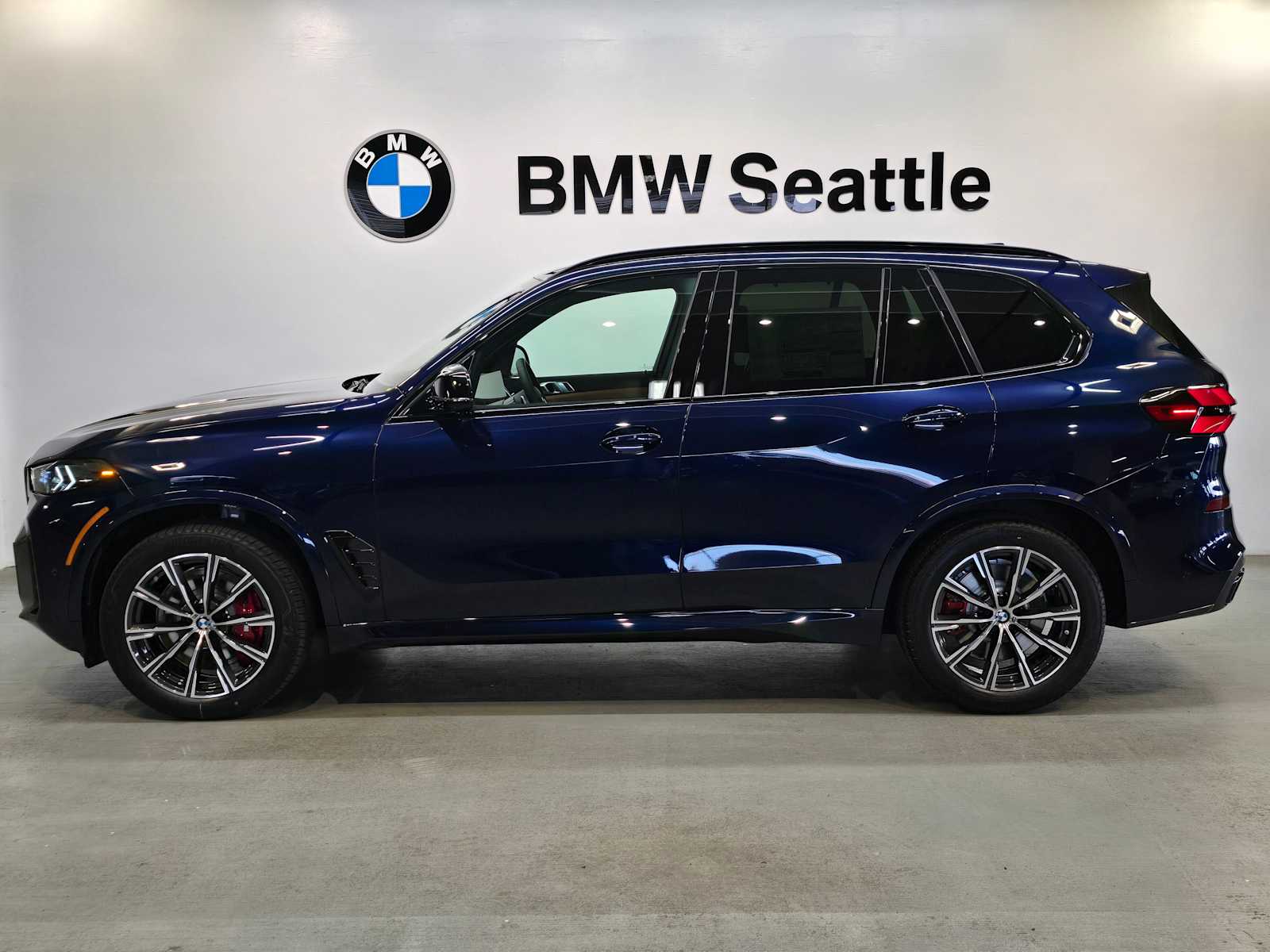 Thumbnail: 2026 BMW X5 - 3