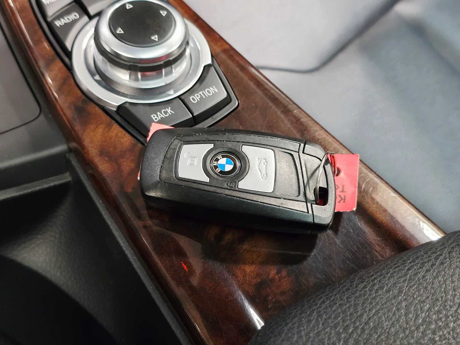 Thumbnail: 2013 BMW 3 Series - 30