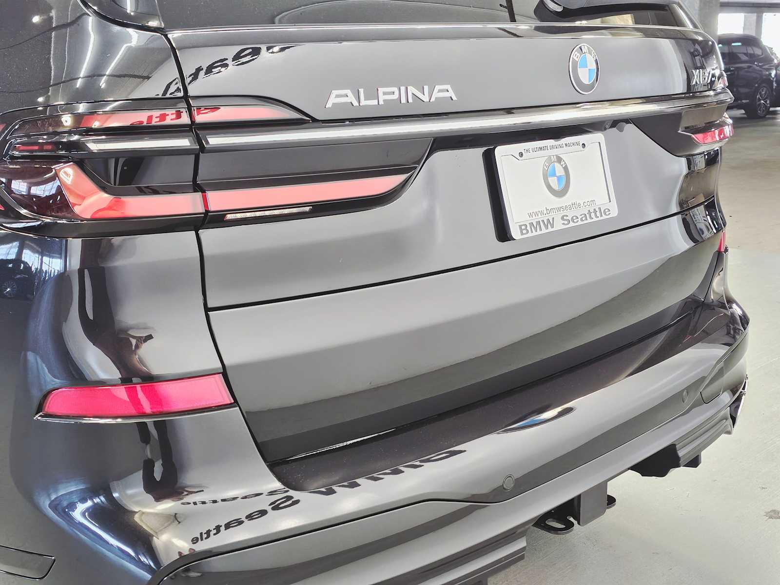 Thumbnail: 2026 BMW X7 - 7